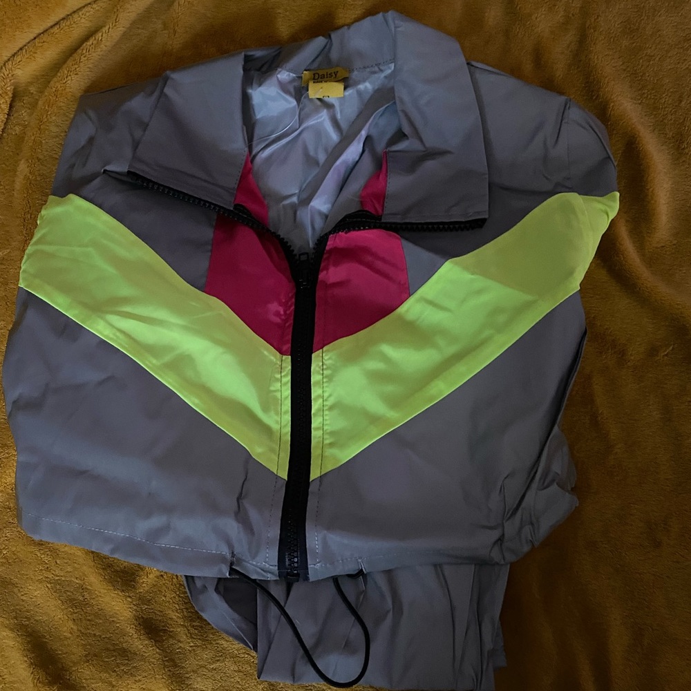Workout crop jacket and or cute jacket to wear